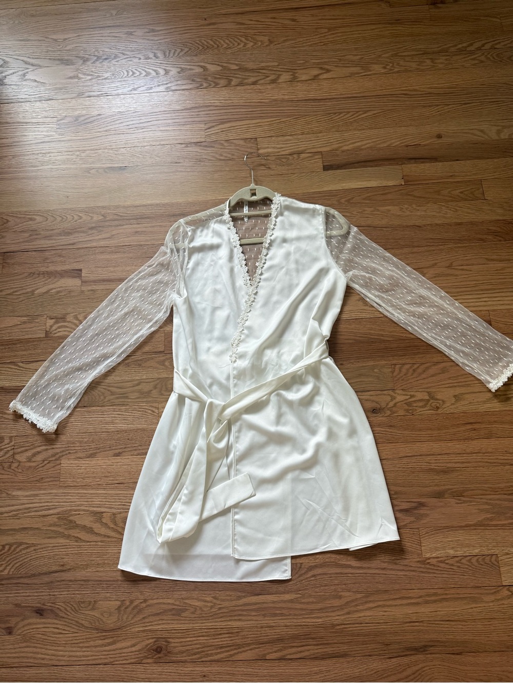 Flora Nikrooz Showstopper Charmeuse Cover-Up Robe